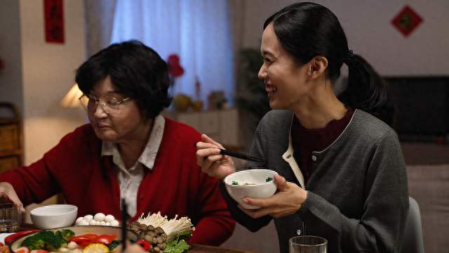 《小城良方》冲肖战姜妍来的观众，为何反被倪大红惊艳？