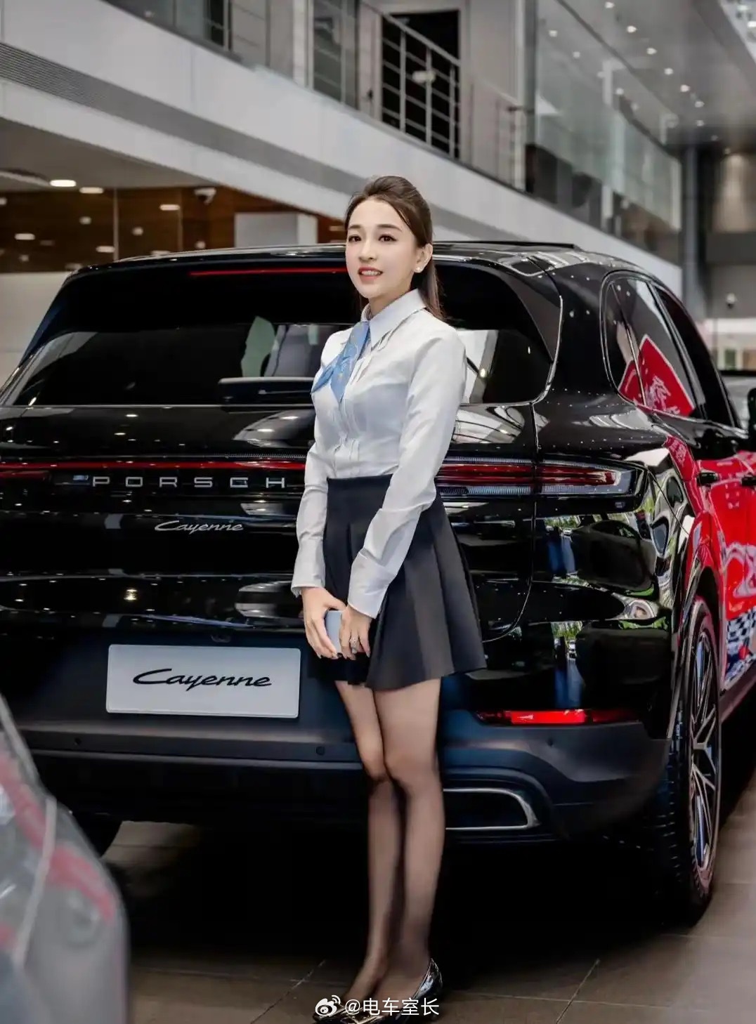 保时捷女销售再夺一季度销冠如果是凭一己之力做到销冠，给保时捷上难得的热搜，属实牛