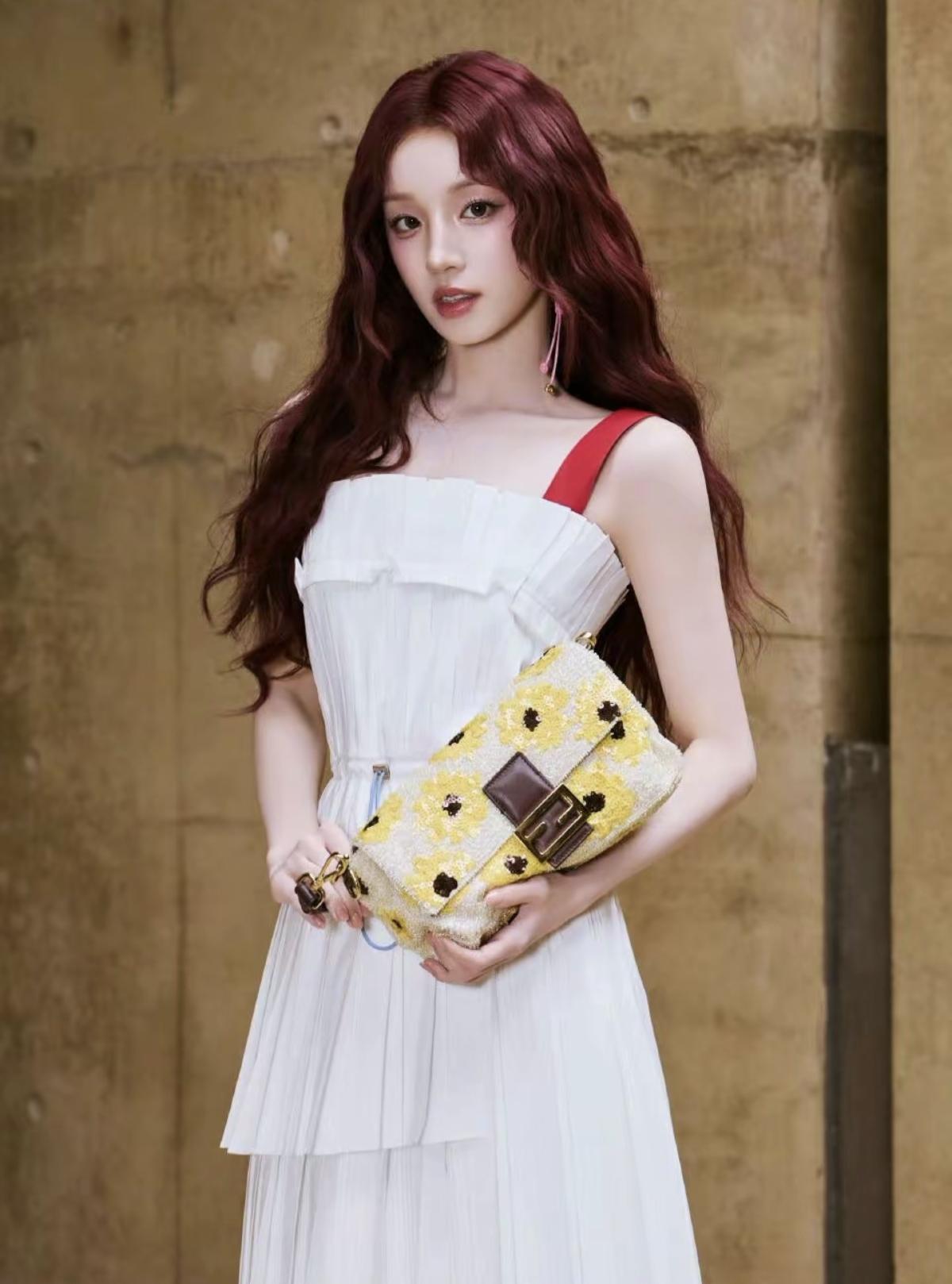 宋雨琦的时尚表现力永远在线！FENDI大使名不虚传，美到失语[给力]4. 宋雨琦