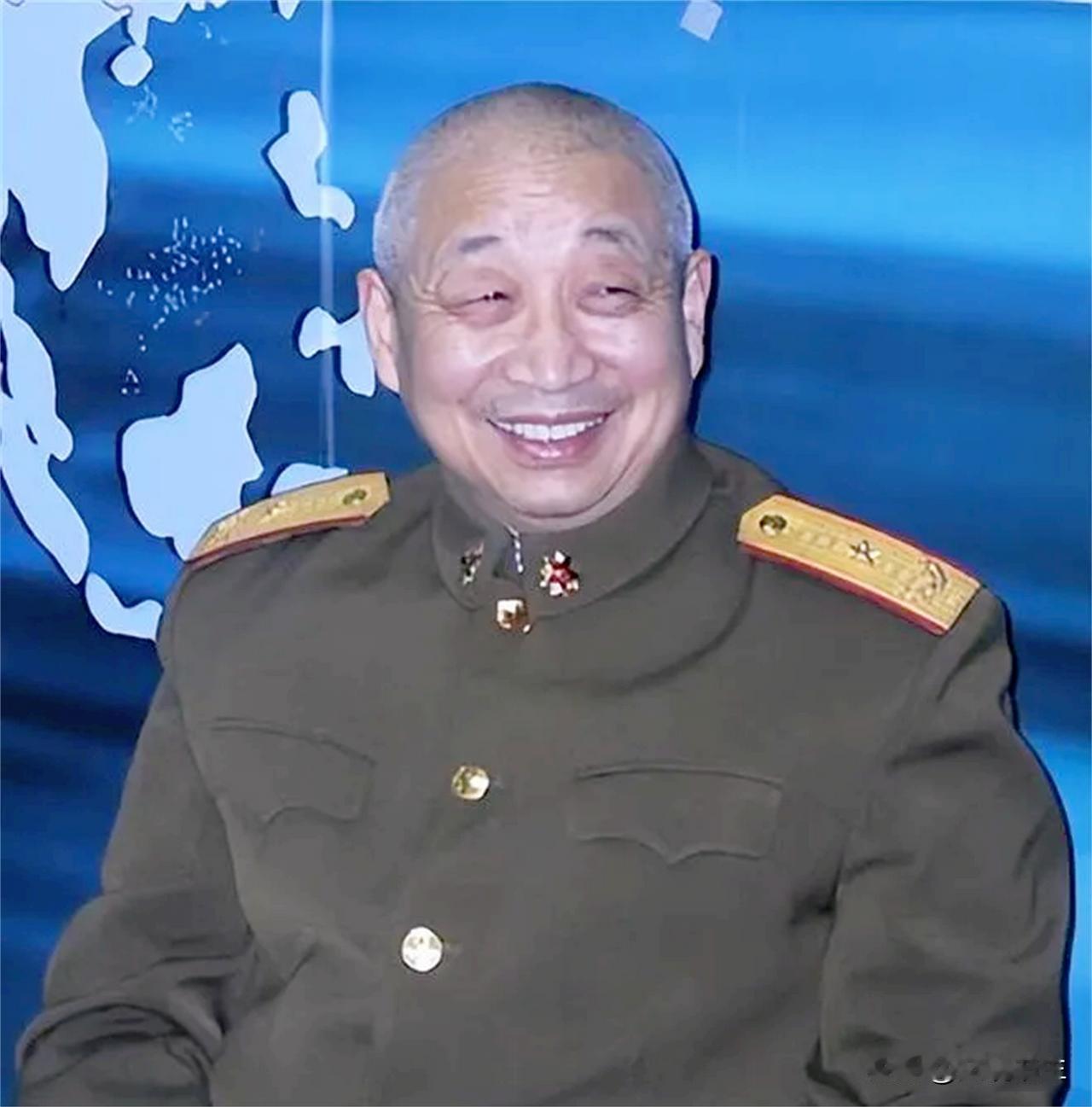 1990年，在中越战俘遣返仪式上，“叛变”军官汪斌拖着仅37公斤重的身体，颤颤巍