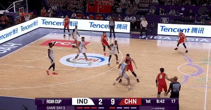 胡明轩再进三分，扬眉吐气~~~中国男篮vs印度男篮 ​​​