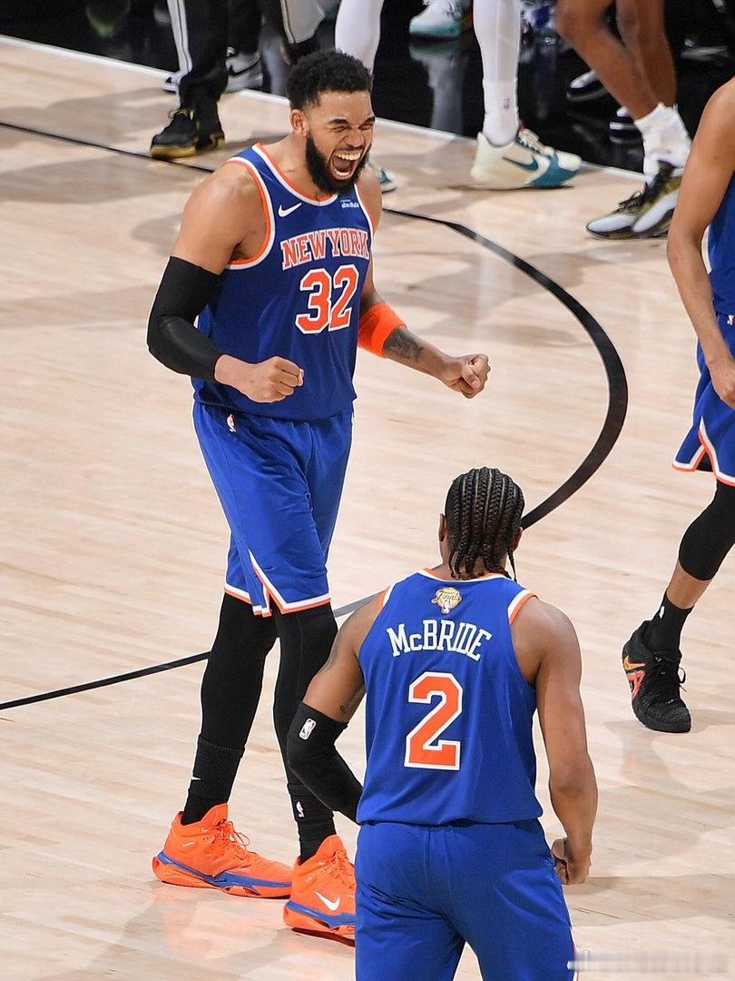 唐斯的总决赛之旅，活脱脱一场正名秀！NBA总决赛正变成唐斯的正名之战吗 面对最佳