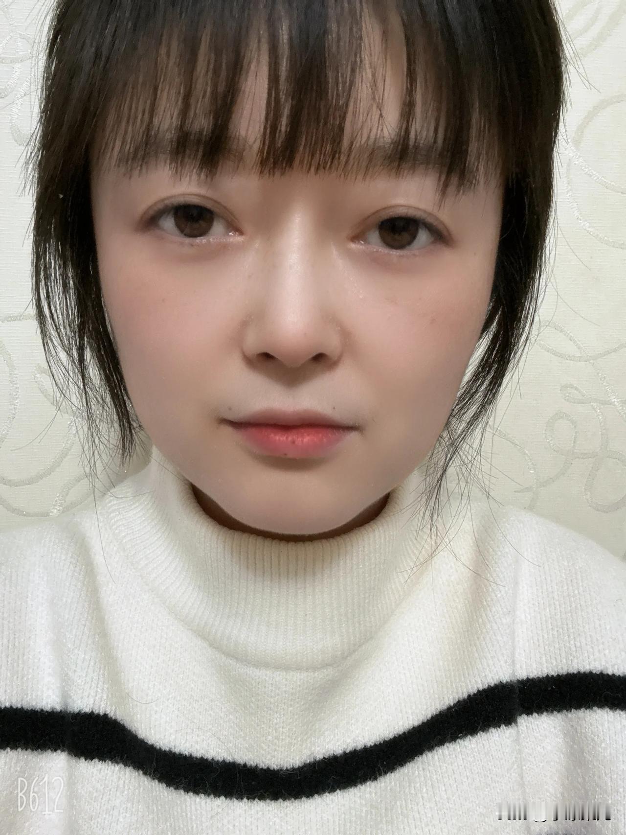 我38岁了，成了老剩女。昨天去相亲，听说男方老实本分，我们就约在饭店聊了会，月薪