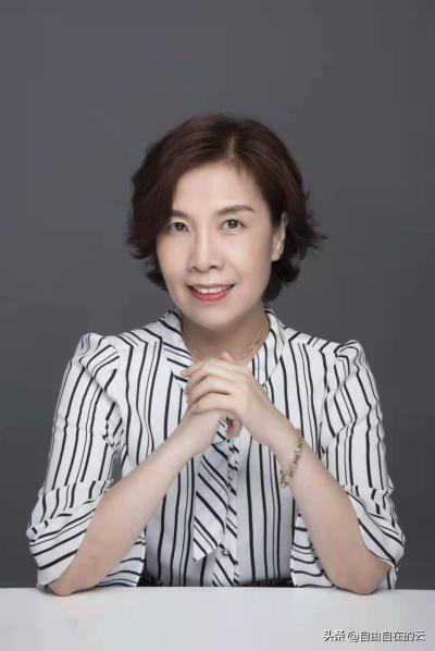 湘雅医院的院长澄清，孙同学的研究生导师谷文萍停诊是她自己的要求，因为孙同学这个事