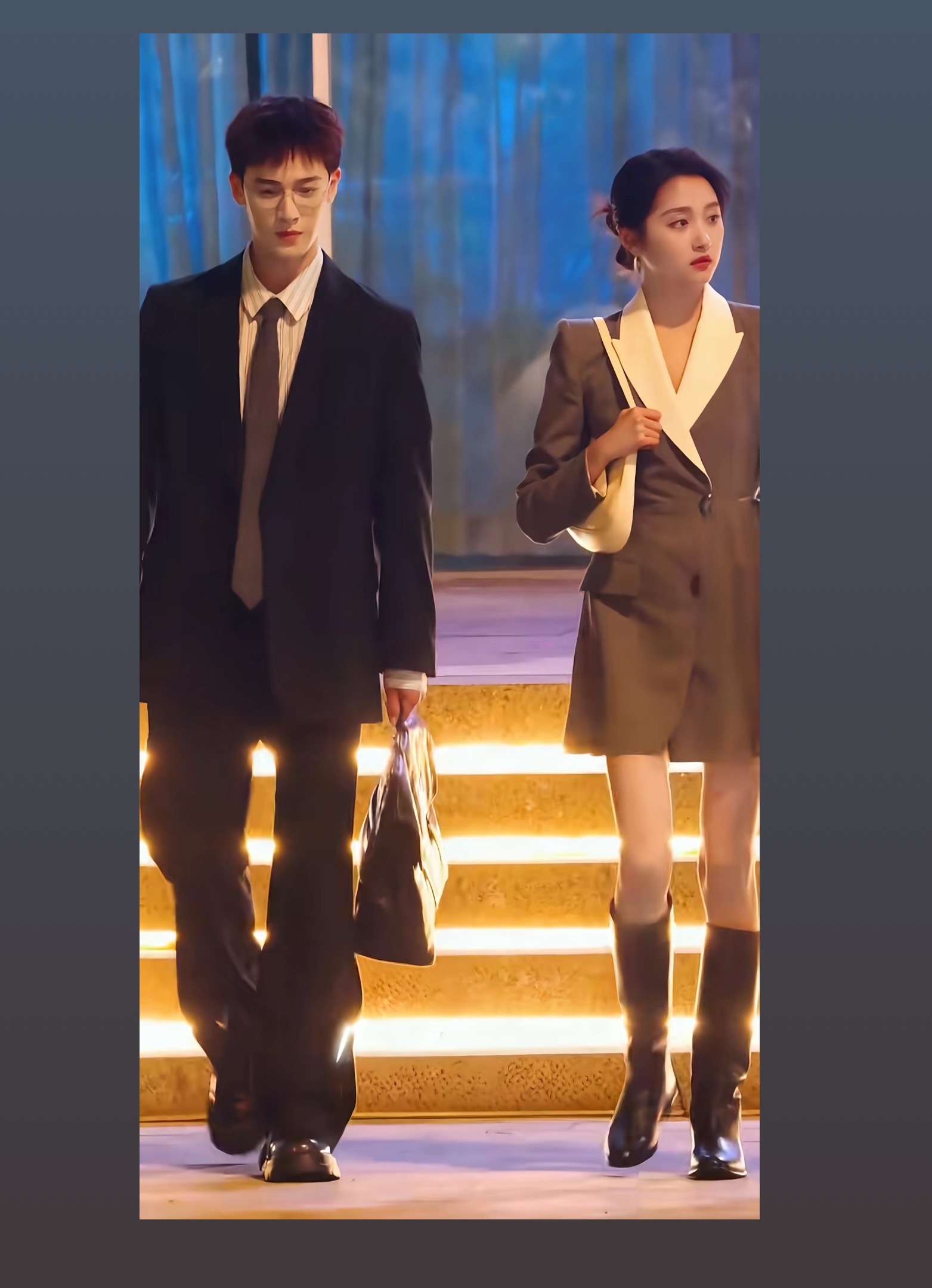 哇塞！原来剧情会拍到晴也邢武上班的时候，时间跨度还挺长的，我看预告里面还要一起上
