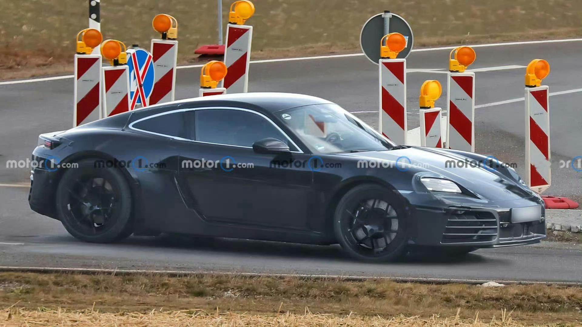 保时捷718又有新消息了，纯电版要取消了，我非常支持，纯电的跑车应该没多少人买…