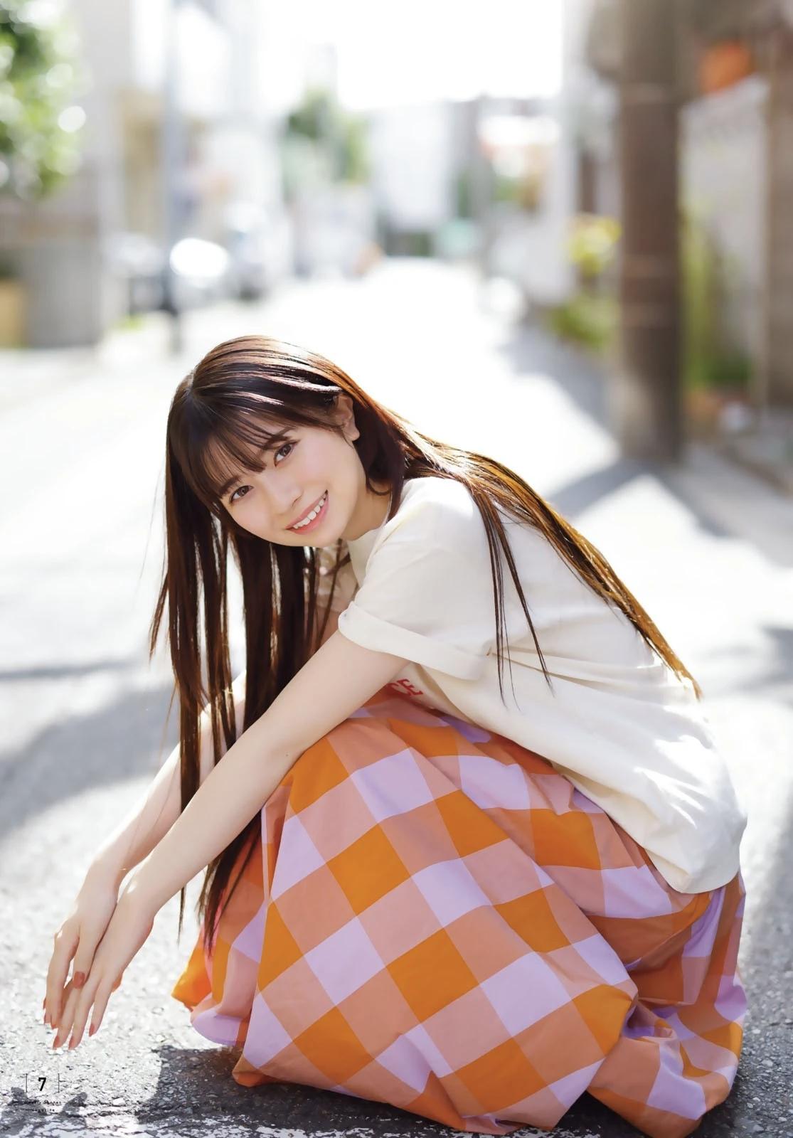 清秀可爱的写真系列/白色T恤配花格子长裙，温婉贤淑，可爱动人的小姐姐温柔白裙写真