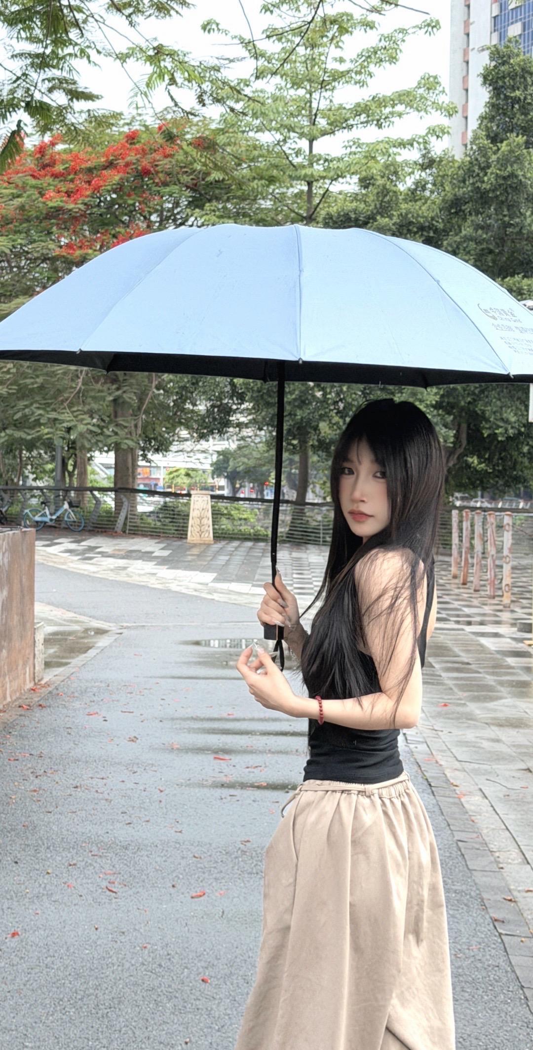 你骗我 原来我还没走 你就有新的人了