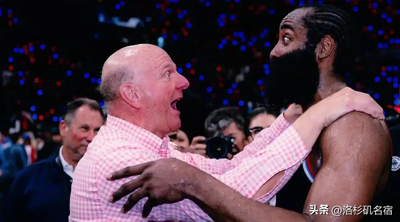 快船若想摆脱当下困境，不应先对球员动手，而应先拿泰伦·卢开刀。炒掉泰伦·卢，聘请