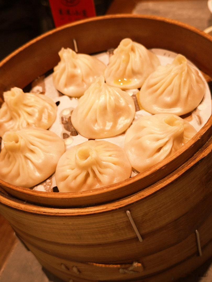 来上海惯例：莱莱小笼 ​​​