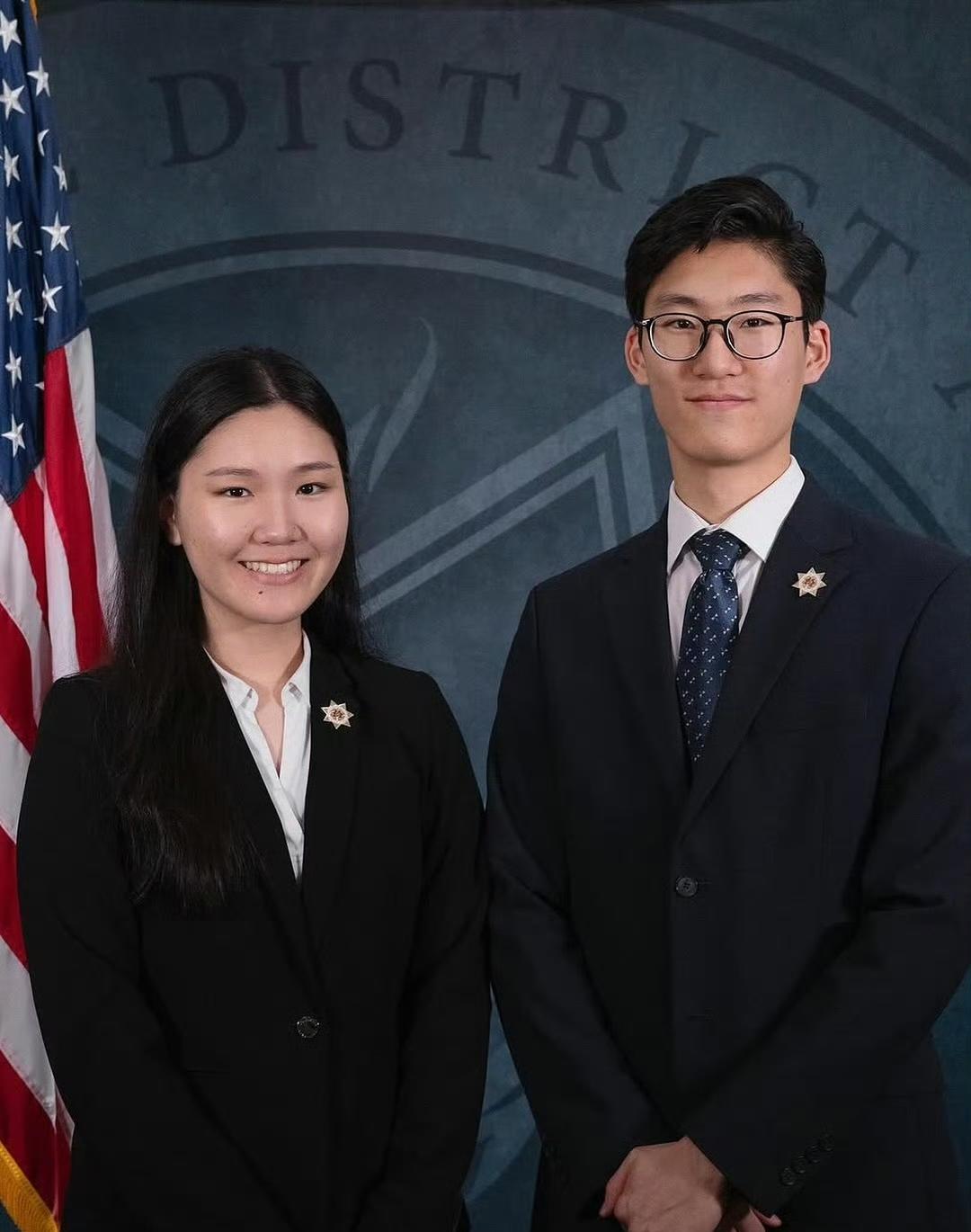 加州就是喜欢出幺蛾子。

17岁女孩索菲娅·帕克（Sophia Park）以17