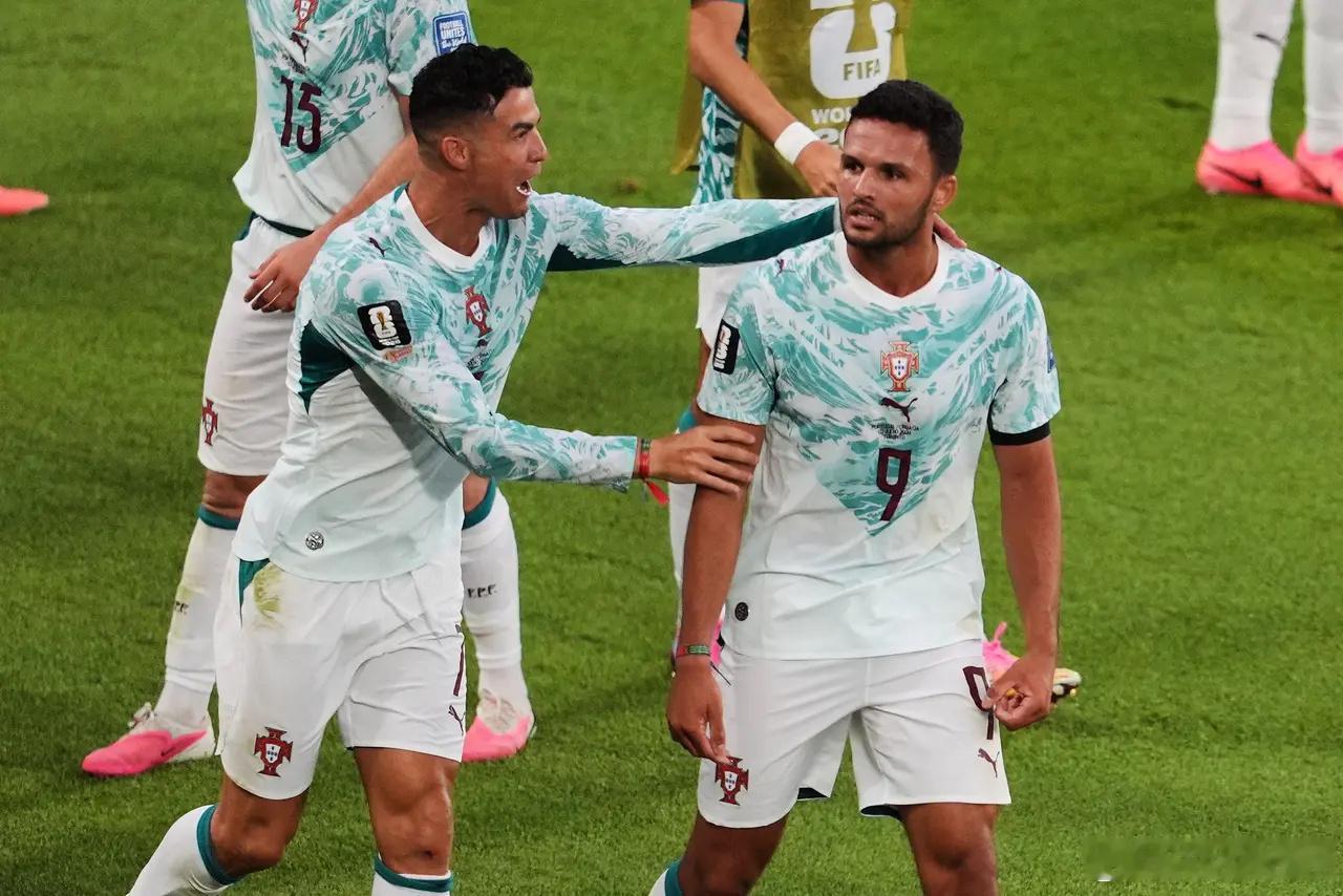 世界杯-葡萄牙2-1克罗地亚进16强 C罗点射拉莫斯绝杀北京时间7月3日上午7点
