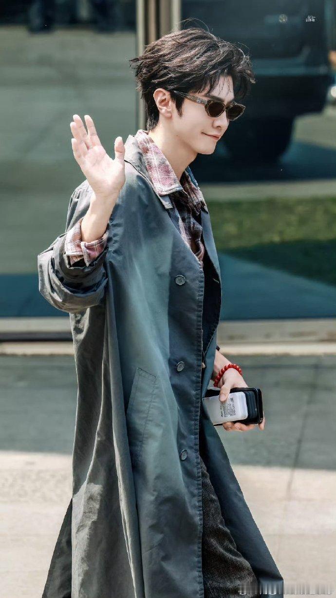 陈哲远张婧仪你好星期六上班路透你好星期六陈哲远张婧仪现身录制，同框路透氛围感十足