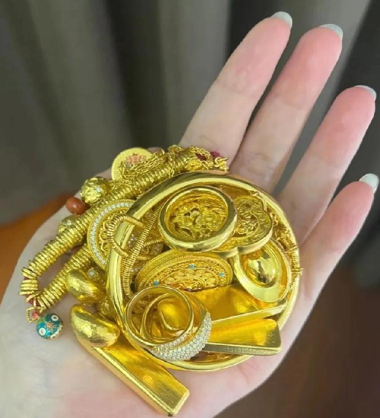 如何让30万增值？
银行资深员工的建议不容错过！

理财如同长跑，
需要智慧和策