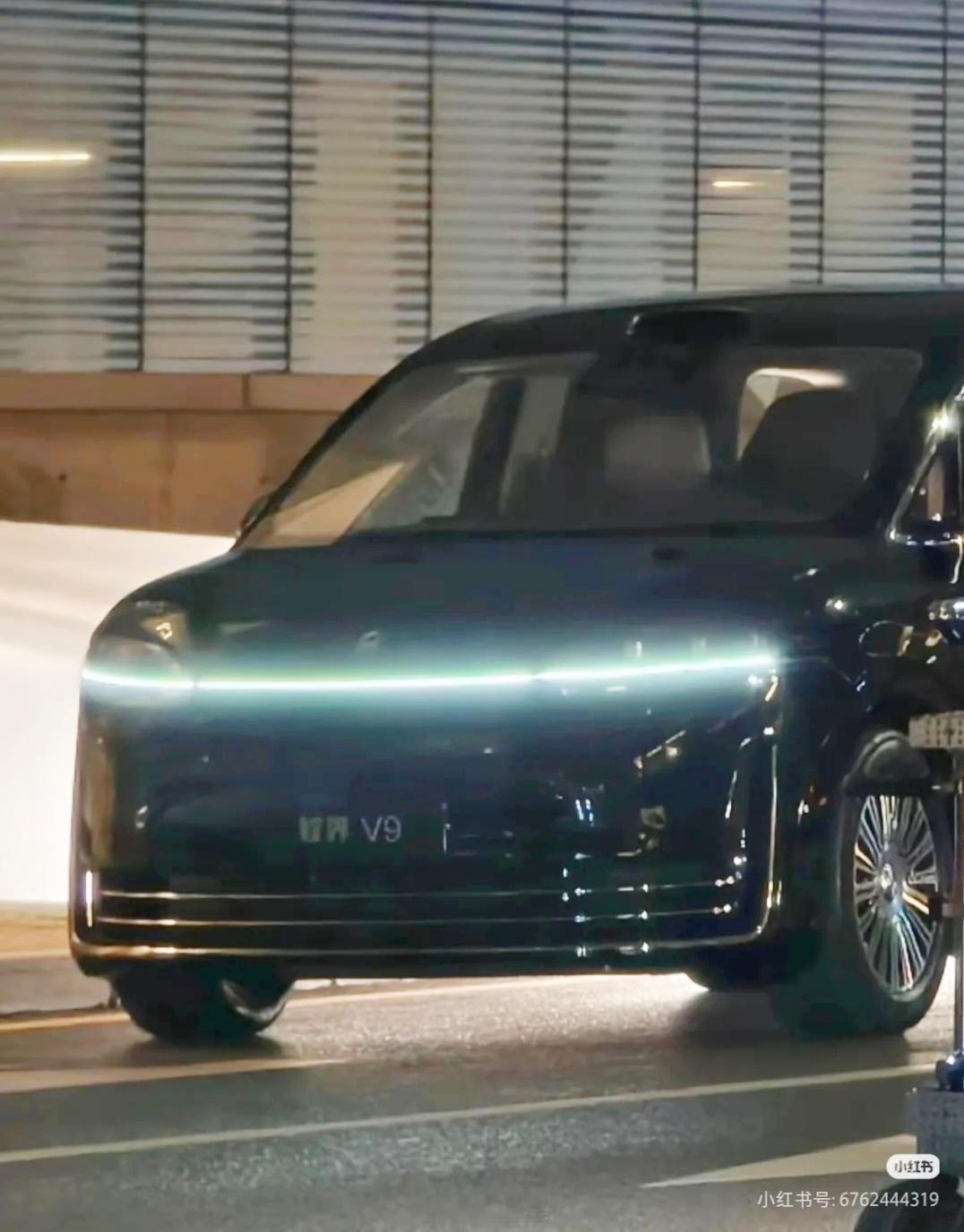 智界V9无伪装实拍图亮相智界v9