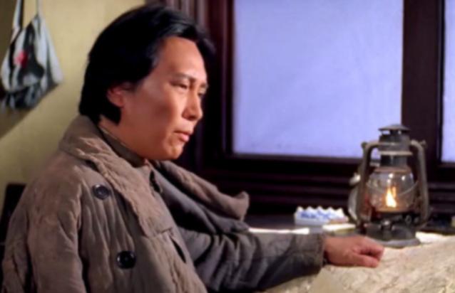 长征路上，刘伯承问毛主席："咱们到底要去哪儿？"毛主席沉吟片刻："我考虑还是要往