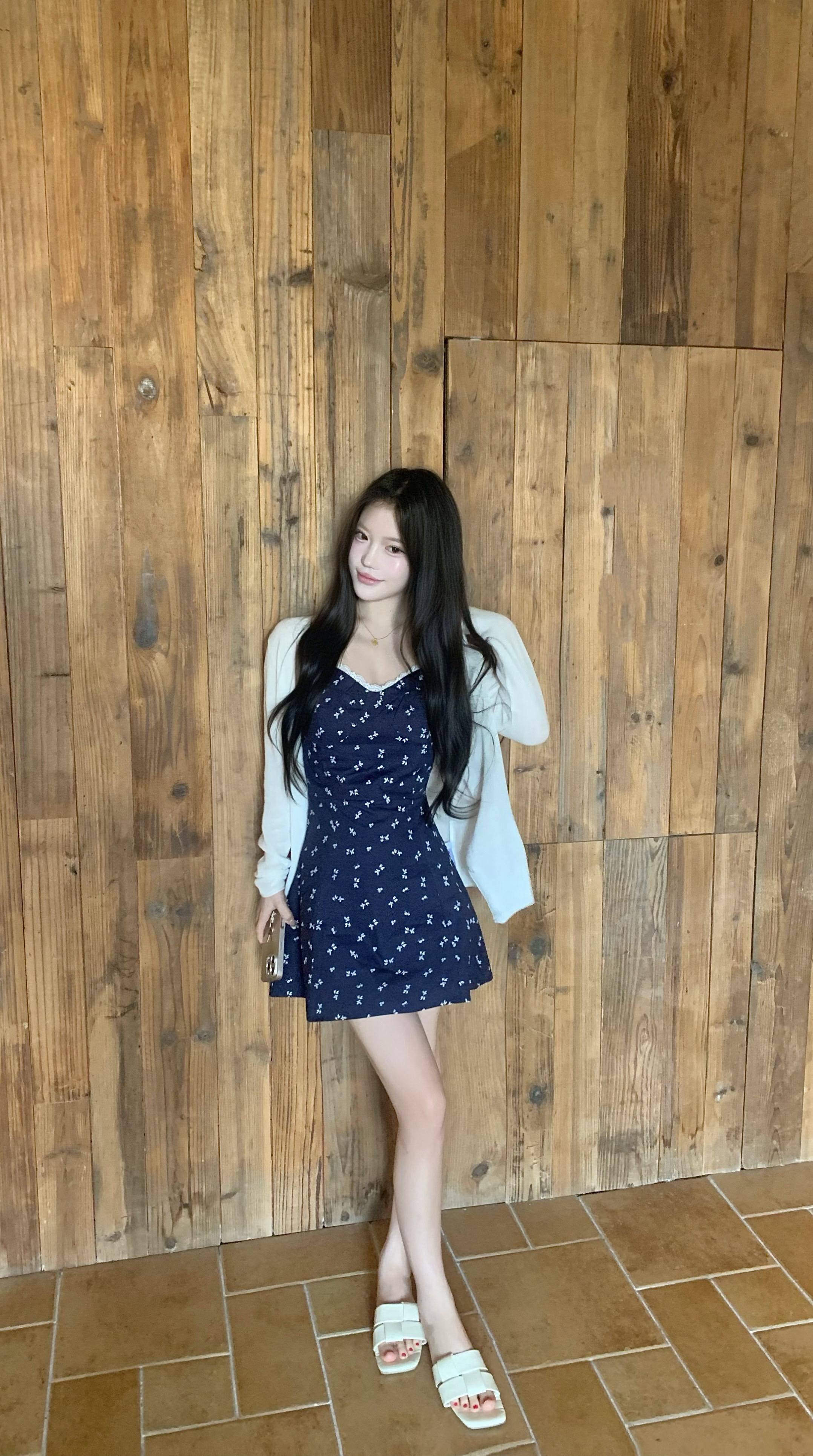 🧊⸝⸝⸝ 행복한 매 순간을 고정시키。ootd穿搭