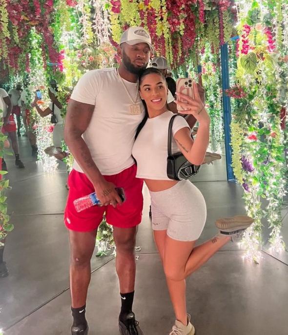 北京北汽男篮外援杰曼妻子发文，感谢杰曼回家照顾生病的自己和照看孩子。

3月21