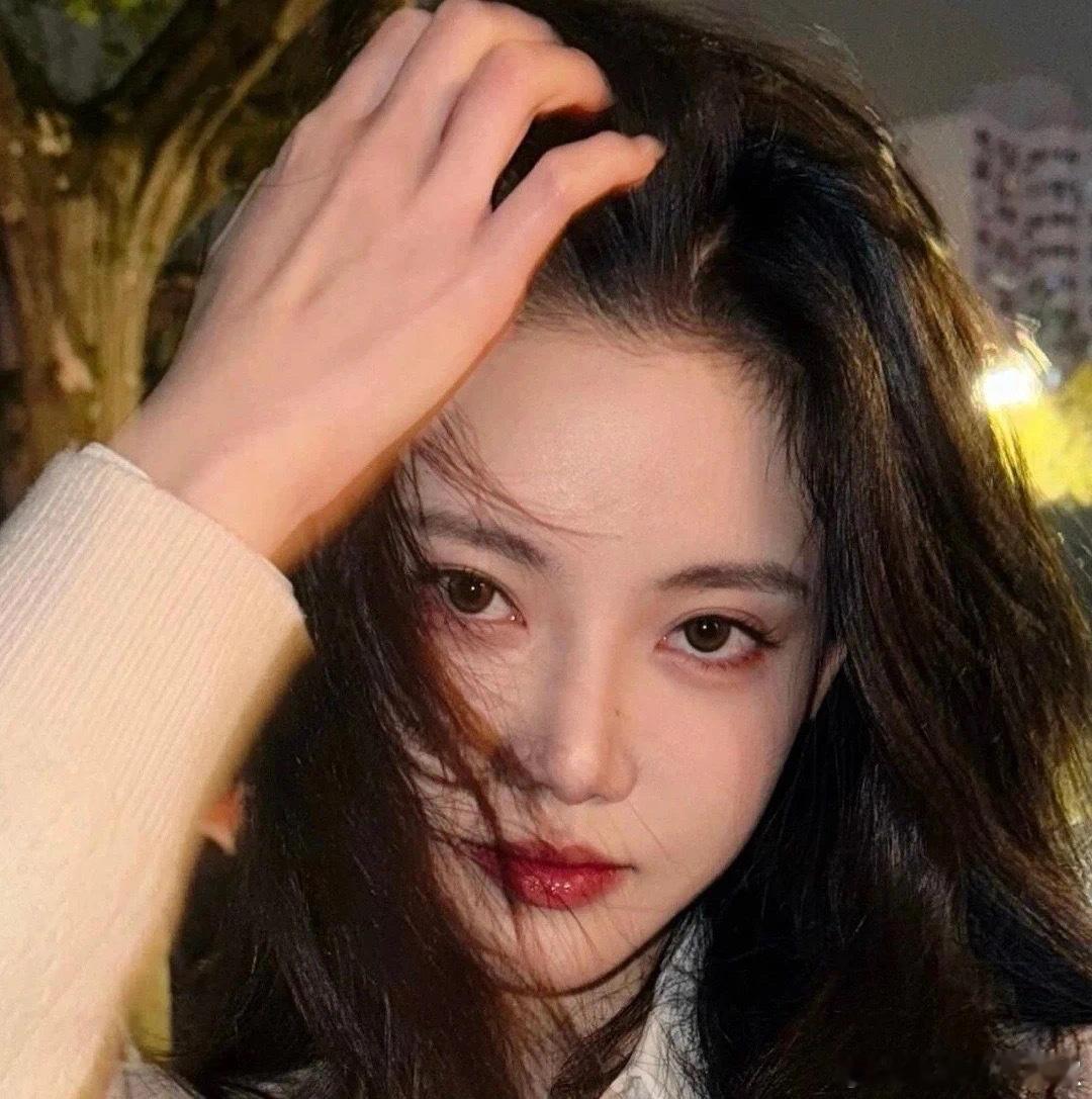 🍉👖要翻拍《轩辕剑》，男女主暂定孙珍妮、陈鹤一，敢用新人也是胆大[傻眼] ​