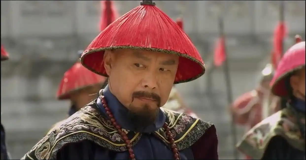 雍正朝抚远大将军年羹尧，立下平定青海大功，身背九十二款大罪，最终奉旨狱中自尽，家