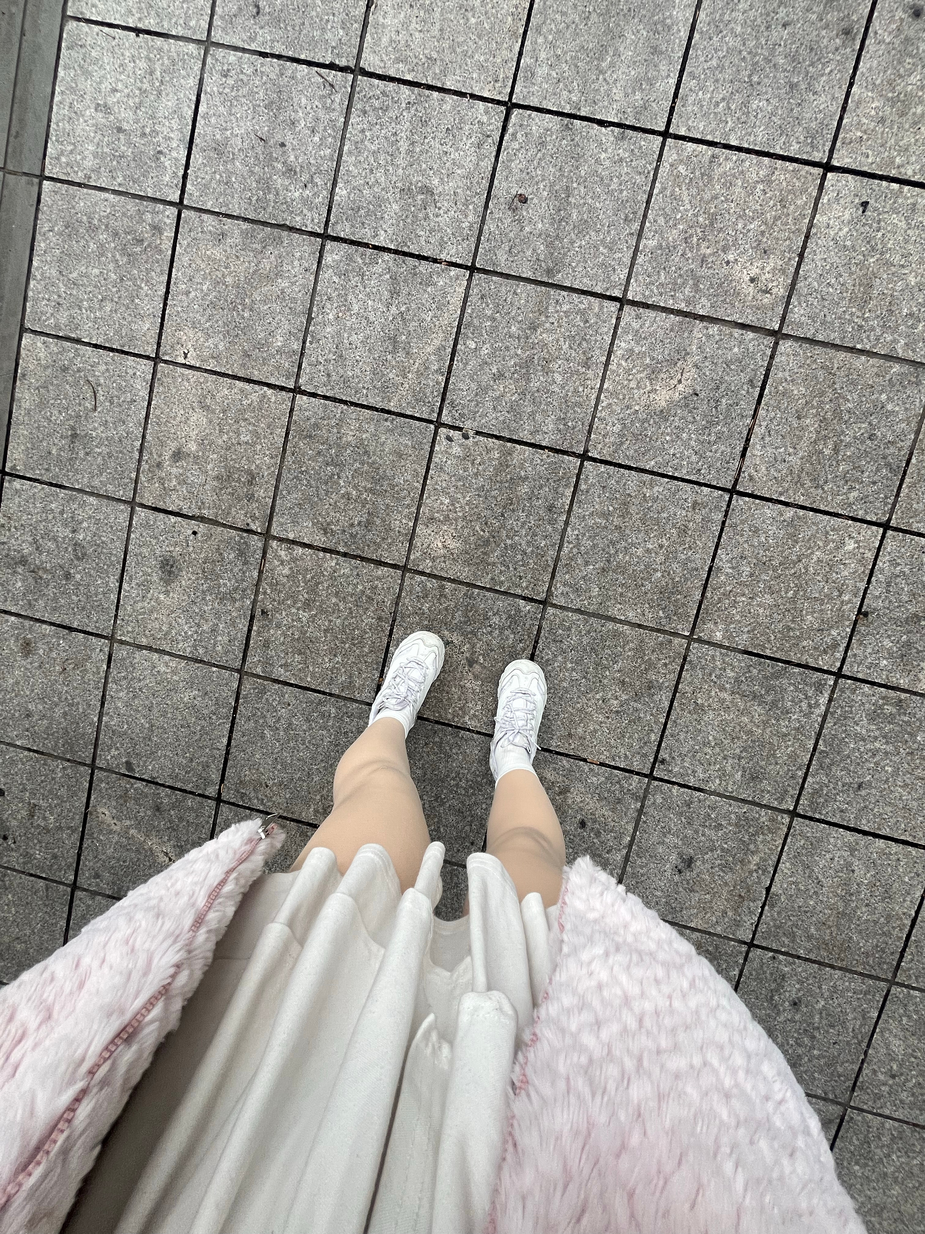 快走到公司才想起来没拍今天的ootd[嘻嘻][嘻嘻][嘻嘻] 