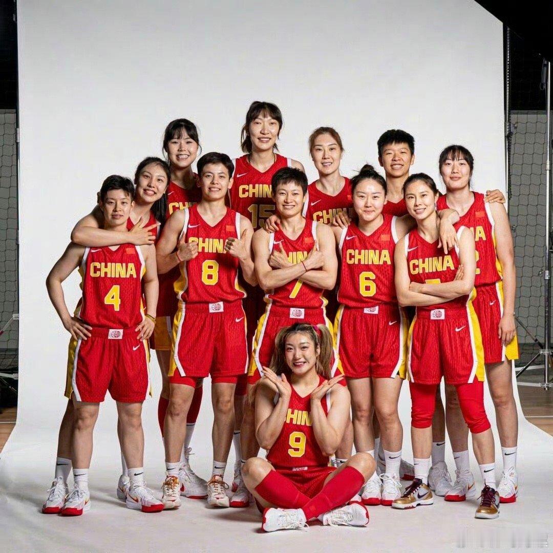 #女篮今晚是复仇战也是生死战# 中国女篮太不容易啦！小组赛首战憾负，再战塞尔维亚