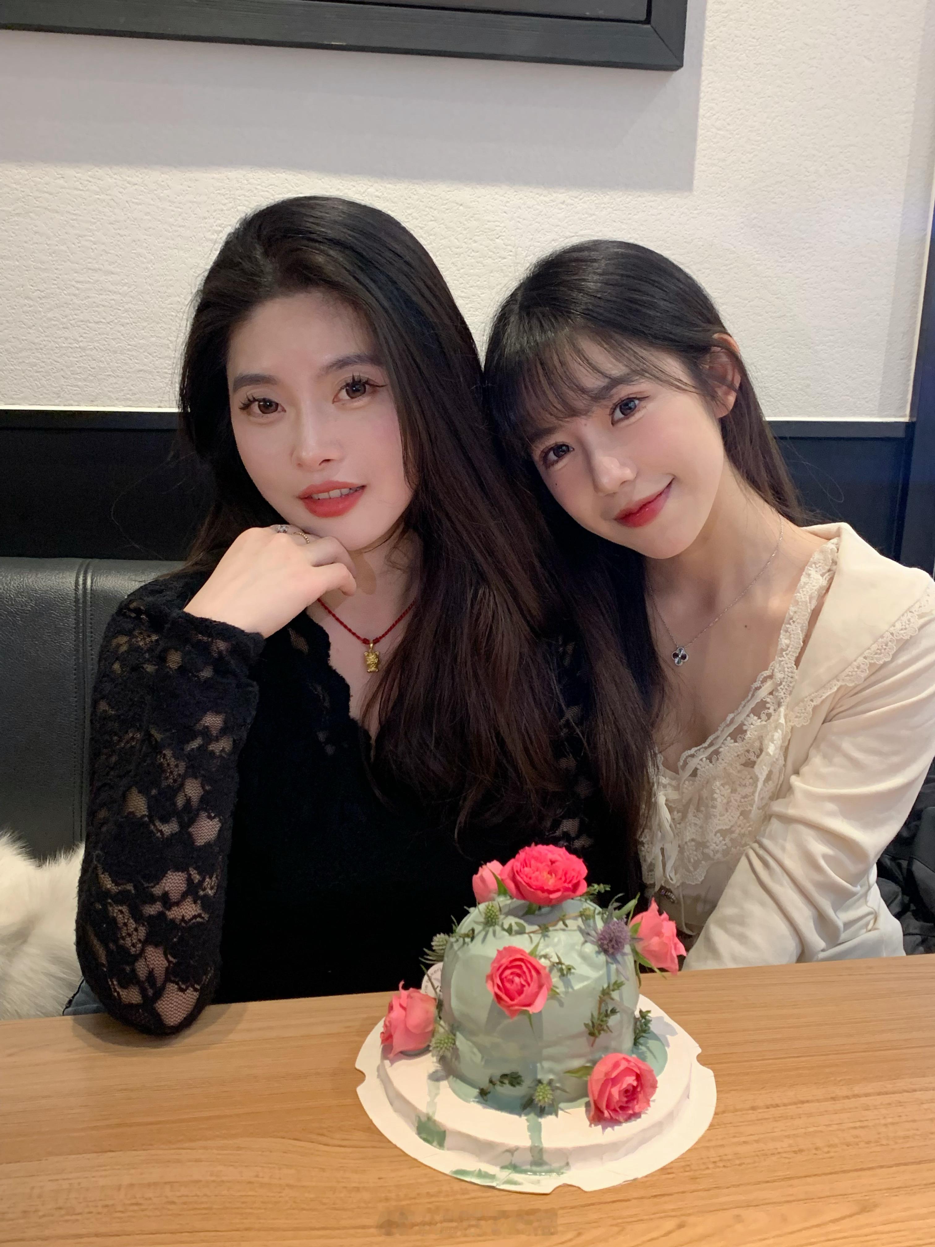 人常在 好花常开 ​​​