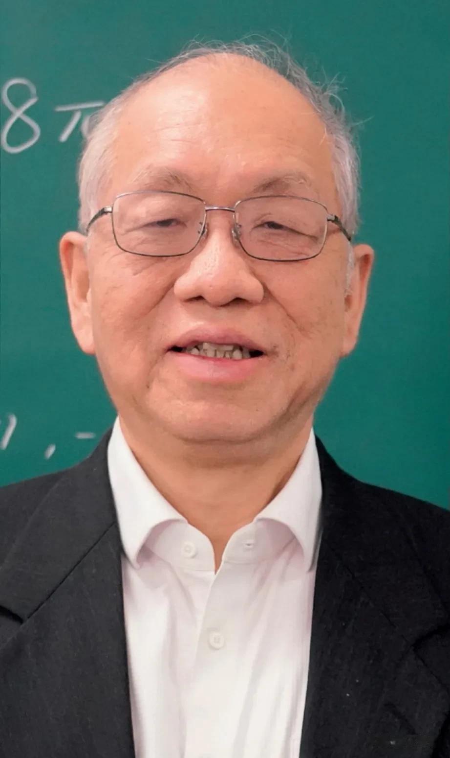 一年猛砸300亿，能否挽救中国教育？数学大咖丘成桐大胆直言:“再这么搞下去，中国