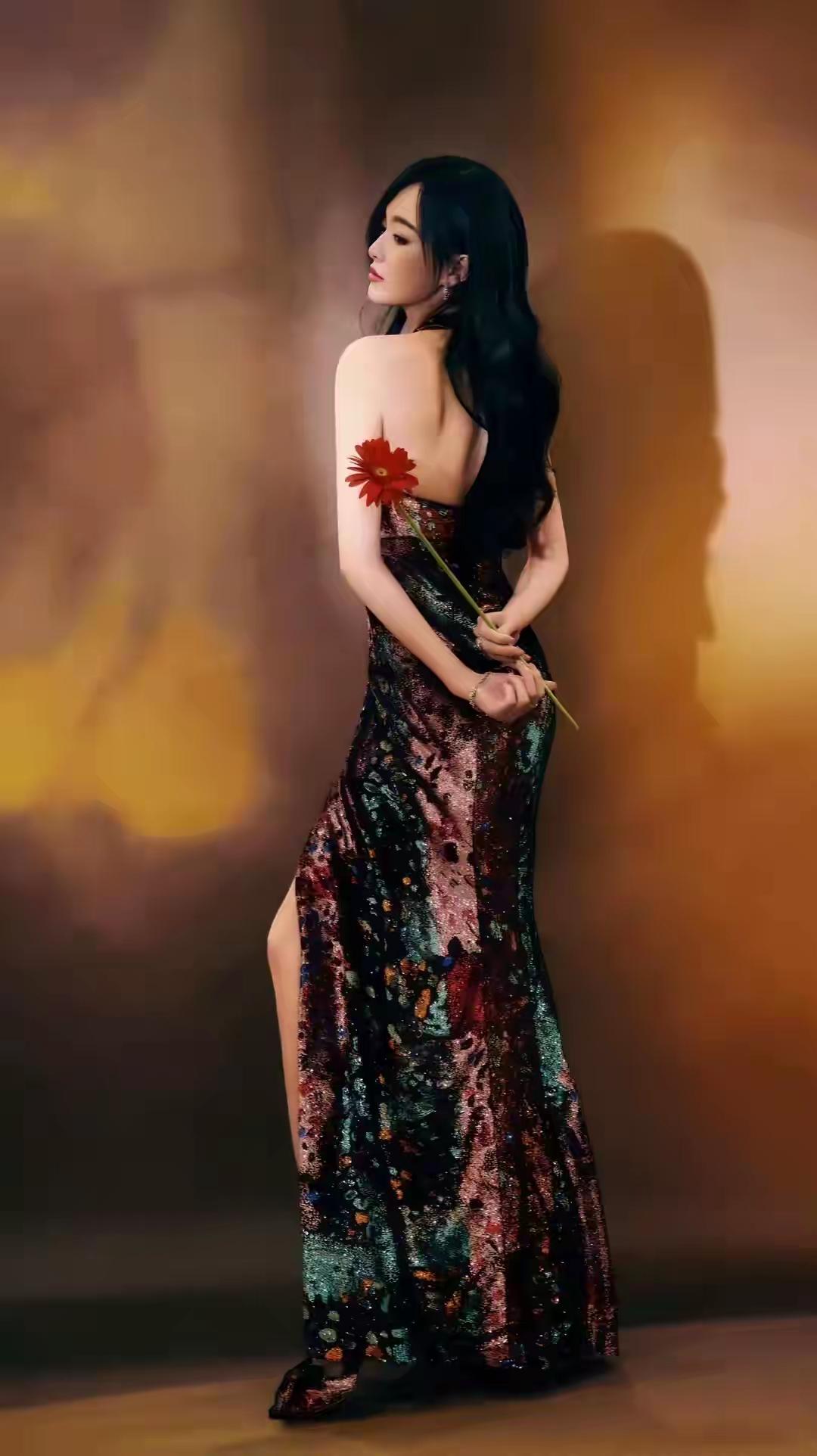 唐嫣华境S全球首秀标配华为乾崑