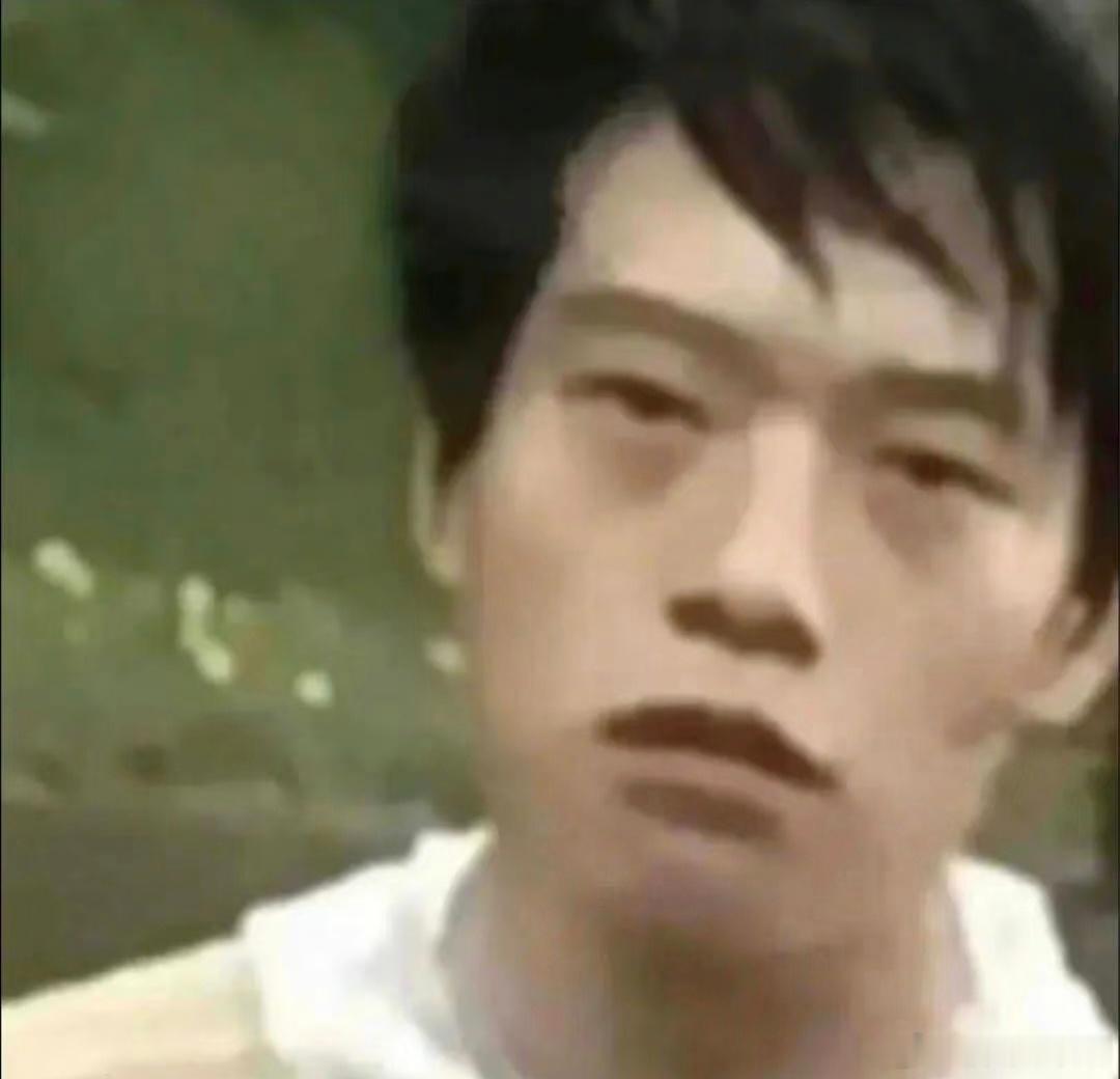 发在超话的阅读量没有我自己随手发主页的十分之一，气笑了（其实是没招了） 