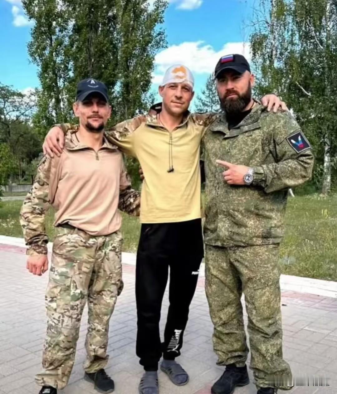 用头硬扛无人机的勇士，现在已公布，头部受到了震伤，估计以后有很多的后遗症。那么大