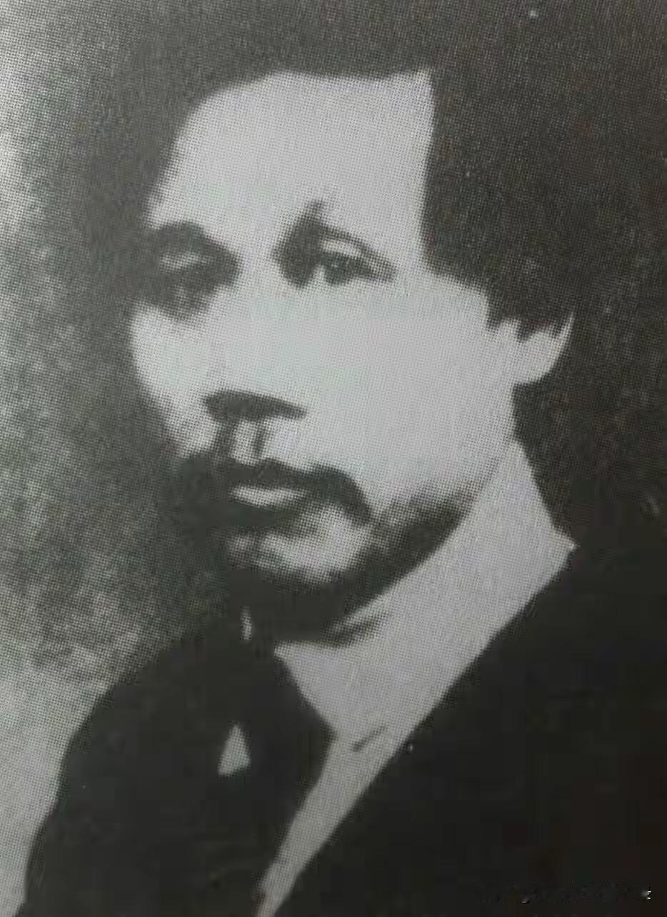 知道这位，一辈子死活不做官，跟着自己的学生干革命的老革命是谁吗？1968年91岁