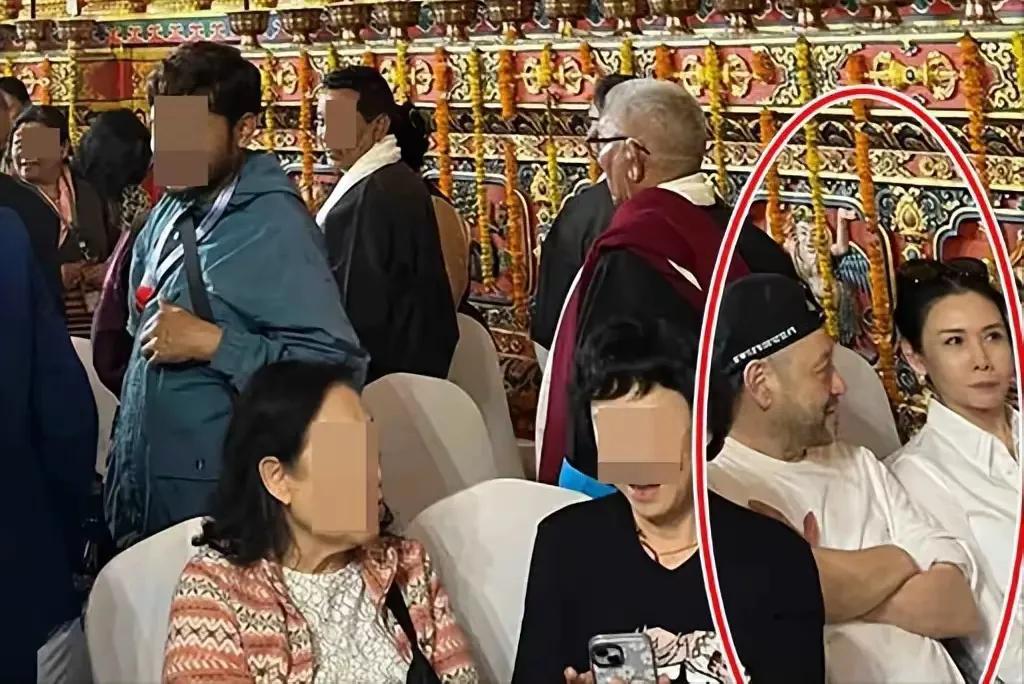 近日，一则关于港风女神邱淑贞的消息引发了网友的热烈讨论。这位曾经风靡一时的港风女