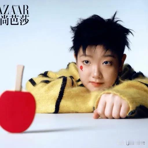 孙颖莎退出亚锦赛单打比赛

在万众瞩目的体育舞台上，孙颖莎以一句温暖而坚定的告别