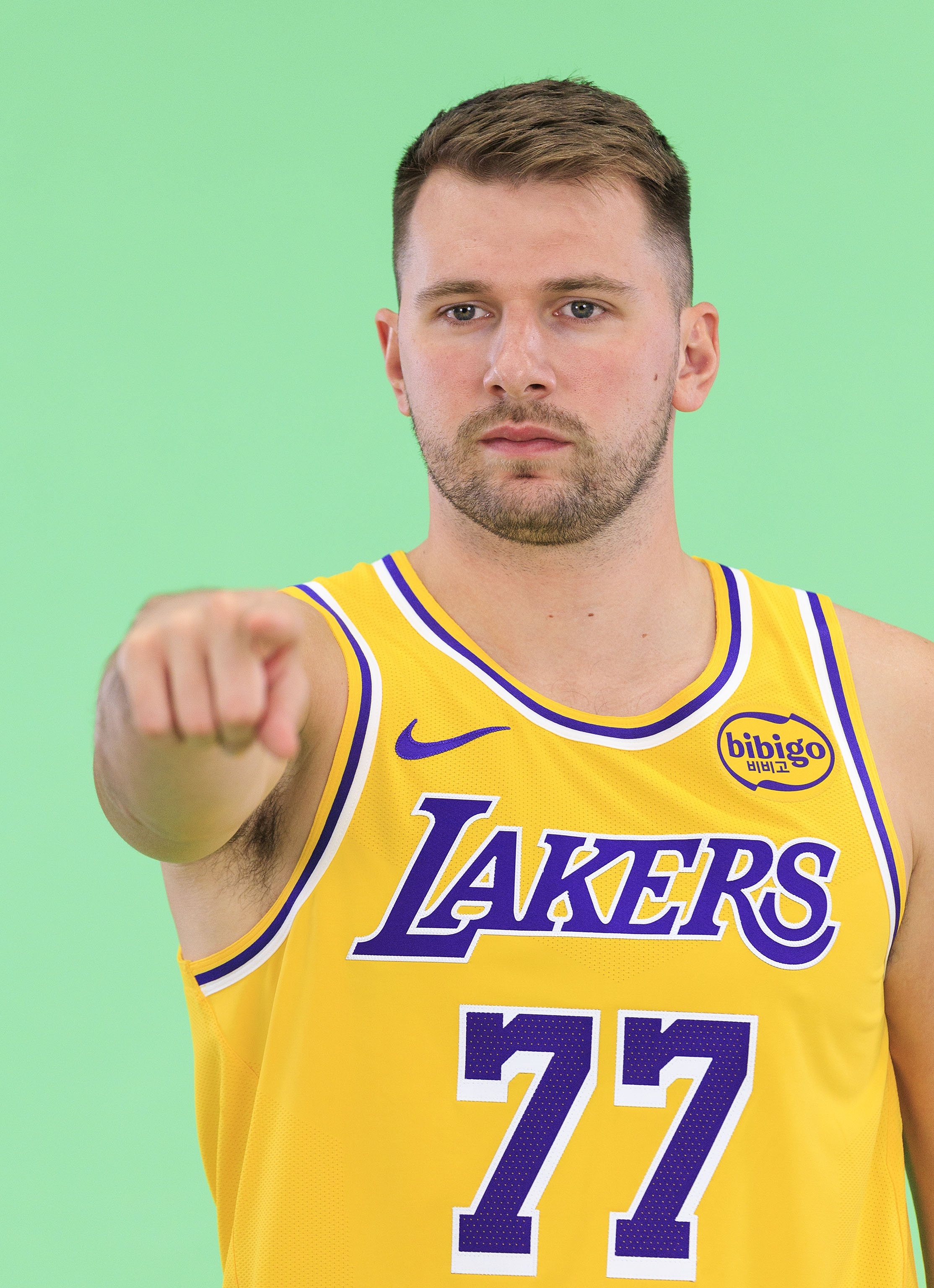 东契奇2025的球衣销量跃居NBA榜首，打破了詹姆斯和库里长达11年的霸榜纪录！