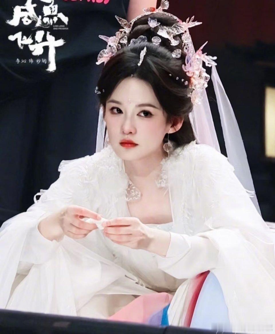 在拍古偶女明星路透，哪部最有爆相？李沁 《咸鱼飞升》谭松韵 《兰香如故》鞠婧祎 