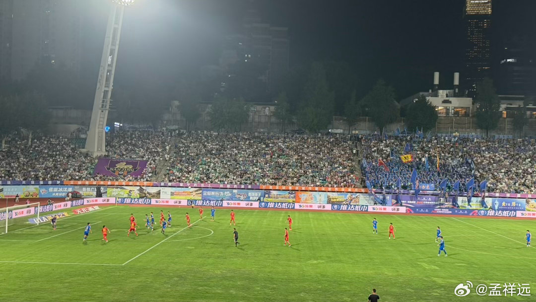 南京VS连云港，上半场0:0，双方踢得精彩！苏超