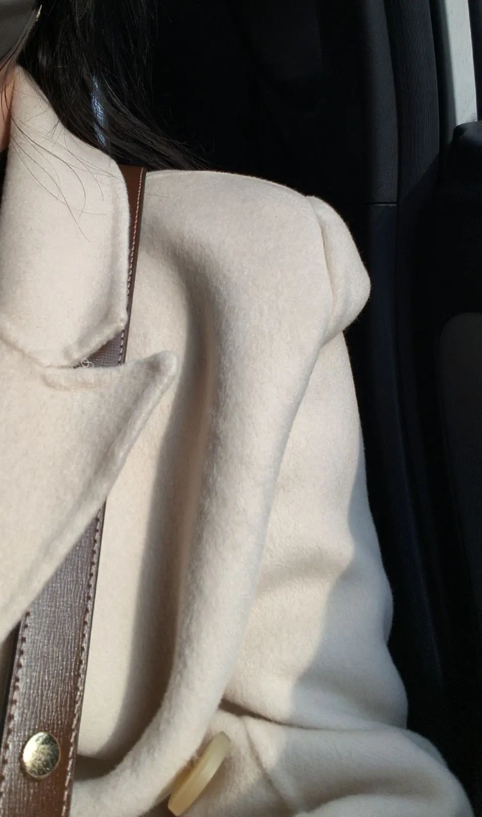 当我想兴致勃勃的去买一件东西的时候 我会跟自己说 算了 没必要 没意义...