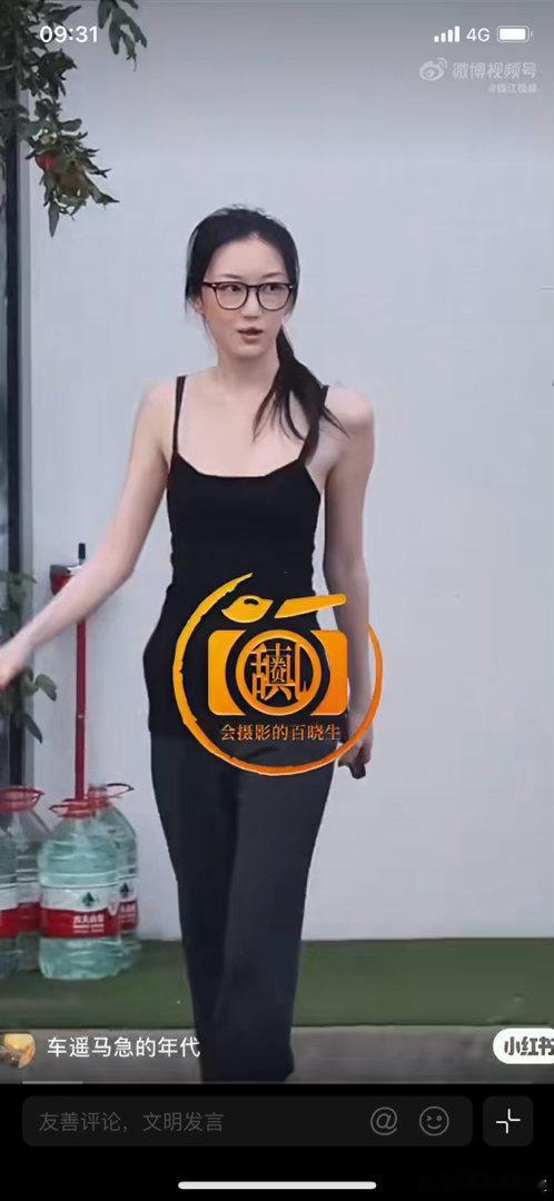 李嫣几乎看不见唇腭裂修复痕迹，两个女儿就那样，反正除了叛逆没有觉得漂亮 