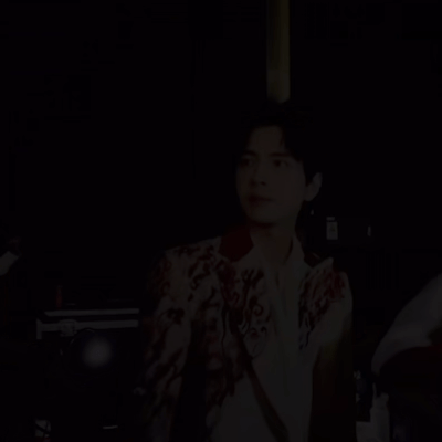 蒲熠星[超话]  |  CCTV网络春晚  忽明忽暗之间你最美丽