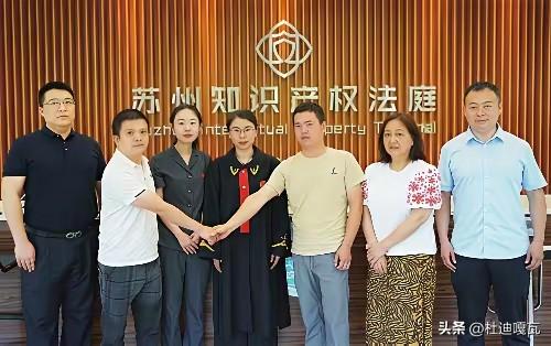 当年奇瑞QQ和腾讯QQ商标扯皮这事，道理看得就很透。
商标局给出的判定逻辑特别直