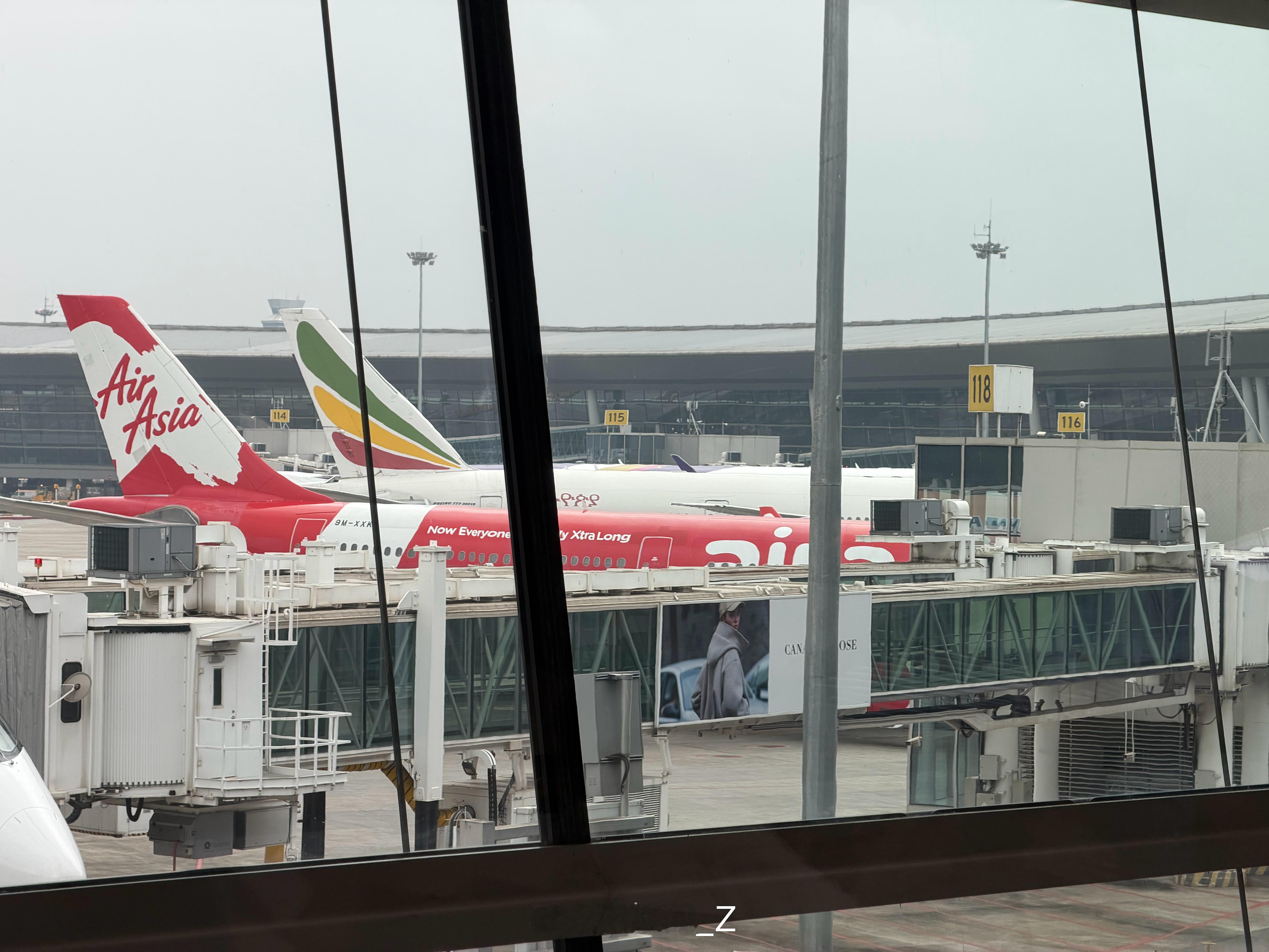 万万没想到，在天府已经有了，埃塞航空，从亚的斯亚贝巴直飞成都的航班~真牛x~  