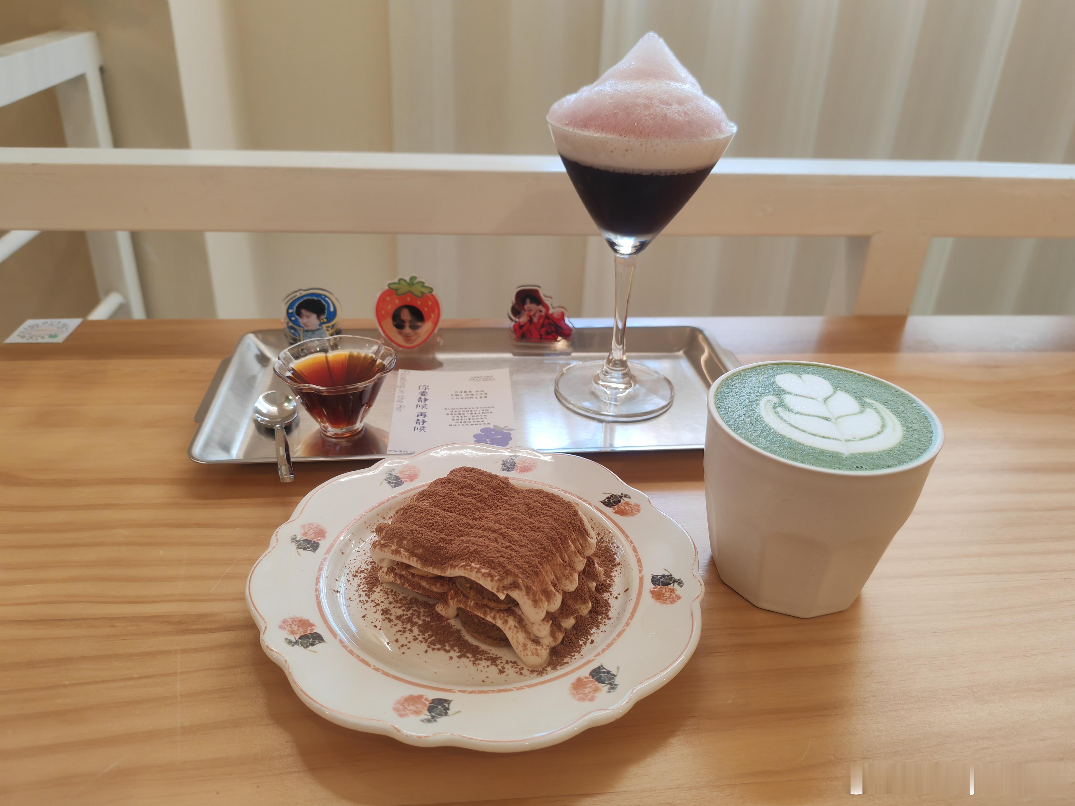 假期最惬意的时刻是～和好棚友闲聊小聚[咖啡]🍰 ​​​