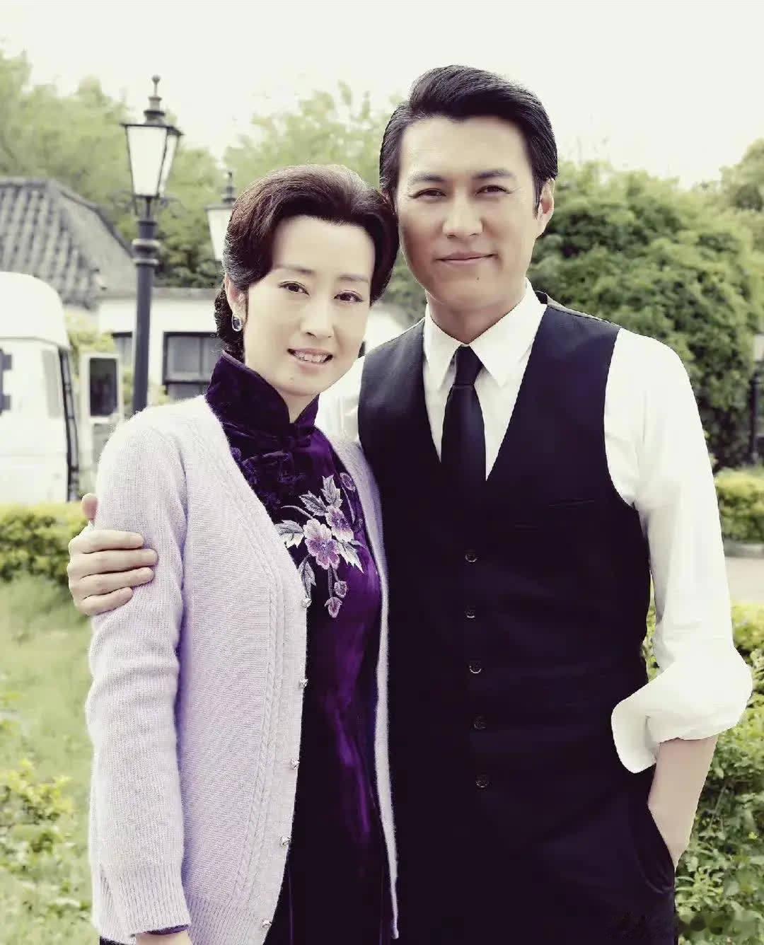 2013年，女星刘敏涛跟身价亿万的老公说：咱们离婚吧！老公听后蔑视地看了他一眼说