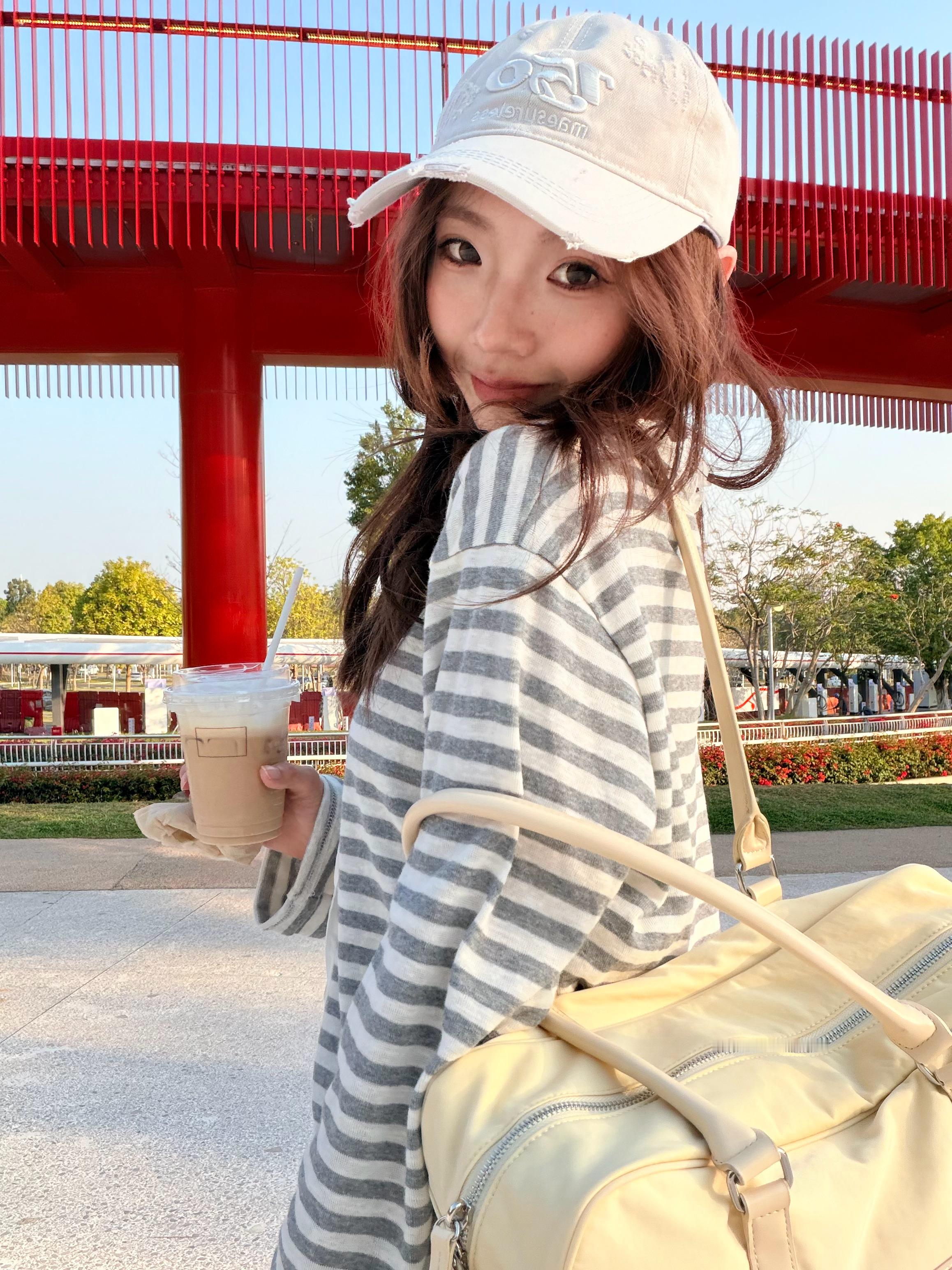 日常分享OOTD 🥳阳光灿烂 深圳·虹桥公园