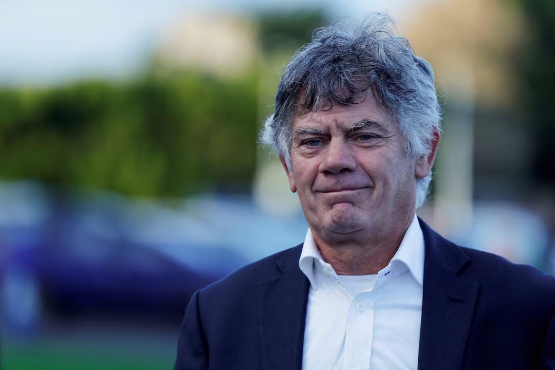 【被指为犯罪家族头目，爱尔兰“僧侣”哈奇再冲议会席位：我们需要像我这样能和老百姓