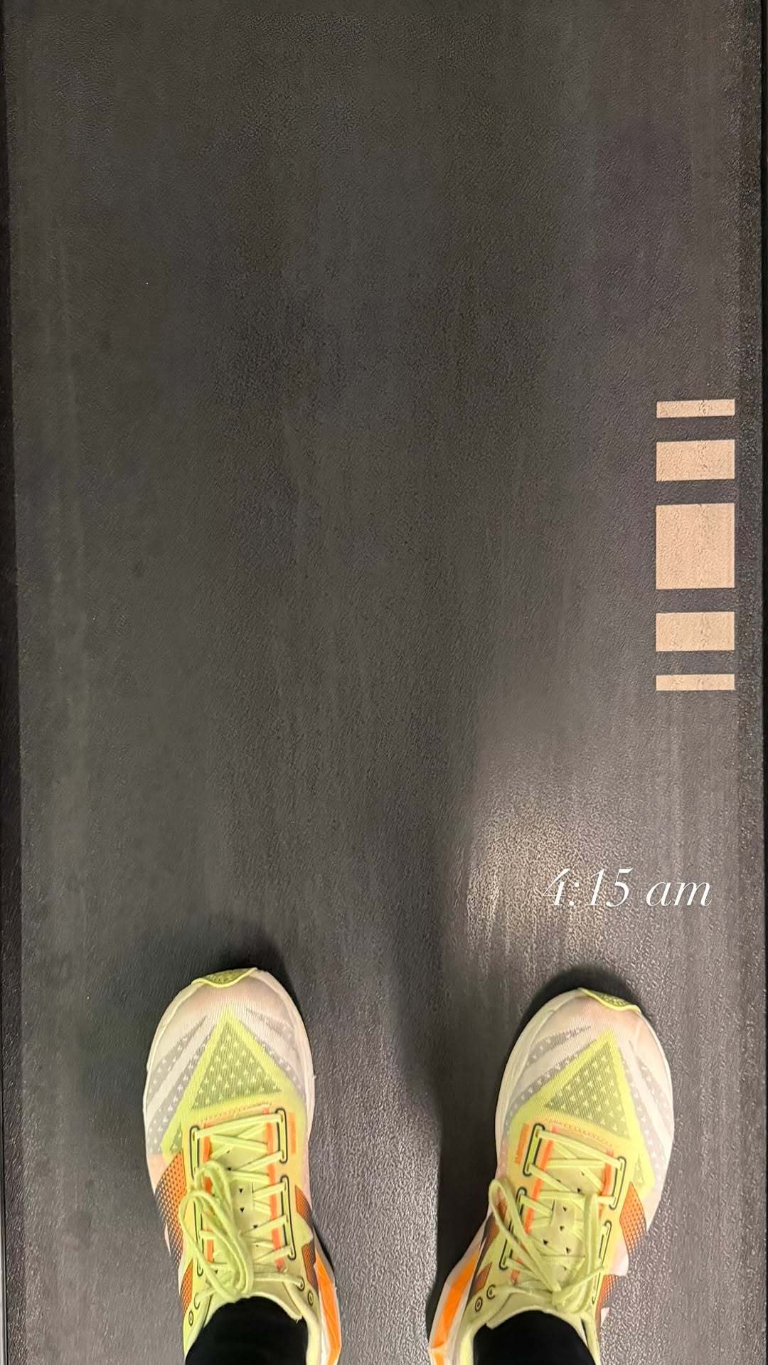 “CB百蓝_。260802崔始源 ins story更新： 
