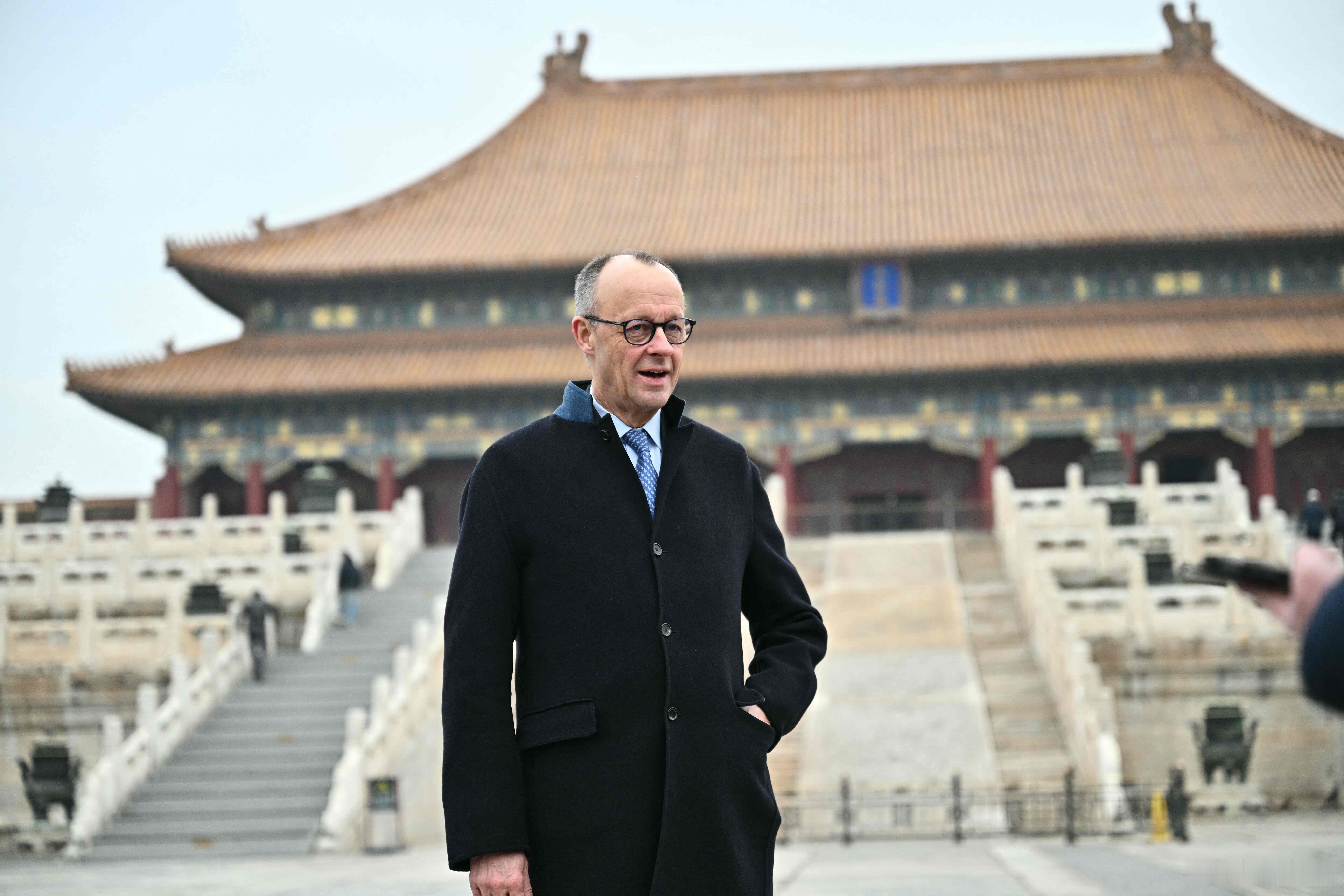 美媒说，欧盟拟在通信网络中禁用华为和中兴产品，德国和西班牙表态反对。 