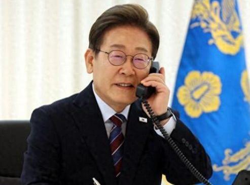 不要美军，韩国要独立
 
9月21号那天，韩国的李在明发了篇文，说的话在当地挺炸
