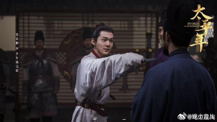 梁家桐发长文感谢白宇 谁懂啊！梁家桐的长文直接看哭我，字里行间全是对前辈白宇的真